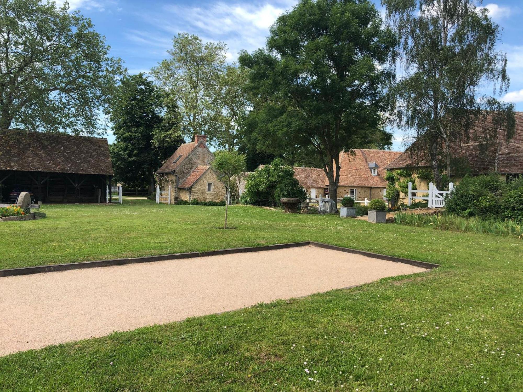 Vila Petite Maison De Campagne Avec Piscine Chauffee, Tennis Et Nombreuses Activites Pour Tous! - Fr-1-410-270 Maresché Exteriér fotografie